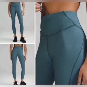 Womens Lim Ed. Lululemon Base Pace HR Tight 25” 2 Tone Ribbed Green /Blue Size 4
